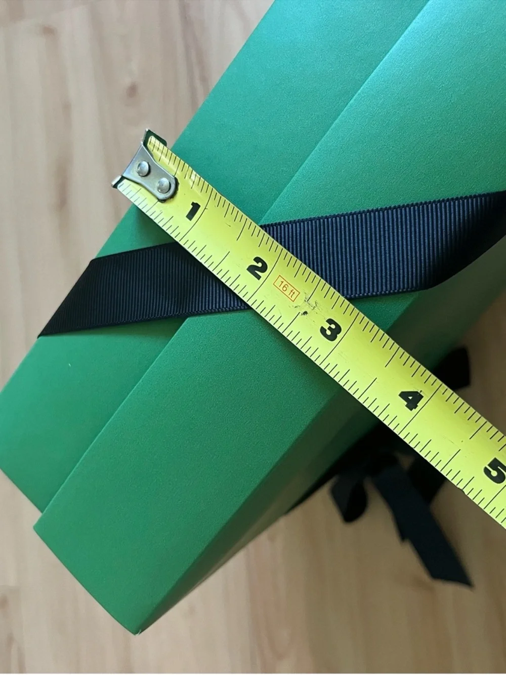 Kate Spade Gift Box